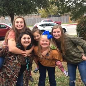 Meet your Posher, Tonya